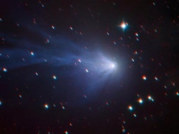 Астрономы получили снимок "голубой кометы"