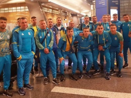 Первая группа украинских спортсменов прибыла в Доху на I Всемирные пляжные игры