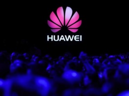 Huawei объявил о презентации: грядет новая серия смартфонов без вырезов и отверстий