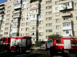 Сегодня пожарные Каховки тушили возгорание в одной из многоэтажек