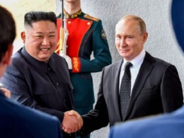 Косплей на Путина: Ким Чен Ын взволновал мир новыми фотографиями