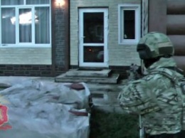 Российский спецназ взял штурмом дом вора в законе Кости Канского