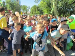 В Западном Донбассе школьникам объявили «водные» каникулы