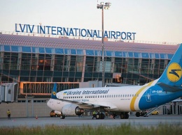 Аэропорт "Львов" задержал и отменил ряд рейсов из-за тумана