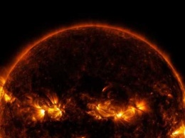 Пылающая тыква: NASA опубликовало жуткое фото Солнца к Хэллоуину