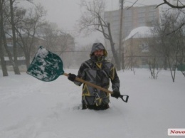 Николаев не готов к зимним метелям - не хватает снегоуборочной техники