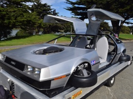 На продажу выставили DeLorean на воздушной подушке