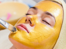 Косметолог рассказывает о «желтом» пилинге лица? Морщины, гиперпигментация, акне и многое другое