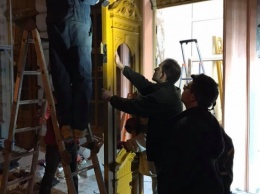 В Одессе начали восстанавливать старинные двери
