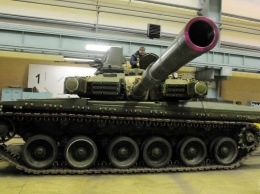Зеленский шокирован: завод Малышева за 10 лет построил один танк для ВСУ