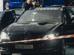 В Киеве байкер взорвал Mercedes с людьми