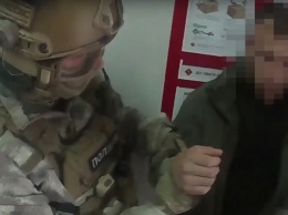 Под Днепром полицейский торговал боеприпасами в интернете