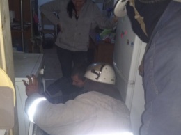 На Харьковщине мальчик застрял в стиральной машине - доставали спасатели
