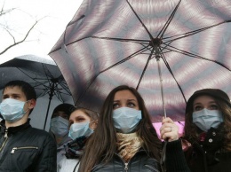 Нечем дышать и проблемы со здоровьем: Украину накрыло черным облаком угарного газа, какие регионы под угрозой
