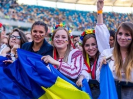 В Украине на 20% снизилась доля уверенных в правильном развитии страны граждан