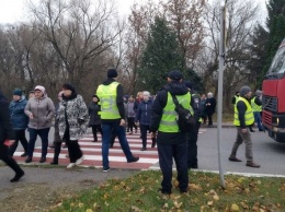 Трасса Киев-Чоп в Ривненской области заблокирована медиками