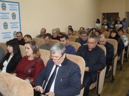 В Покровске состоялась сессия городского совета (ФОТОРЕПОРТАЖ)