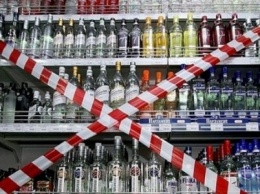 В Черкассах полиция изъяла более 300 коробок с нелегальным элитным алкоголем