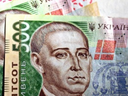 Долги Украины обходятся государству очень дорого - эксперт