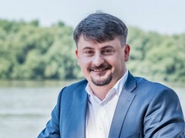 Бизнес бывшего кандидата от «Слуги народа» из Измаила связан с оккупированным Крымом