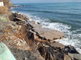 В Сети появились шокирующие ФОТО пляжей в Крыму