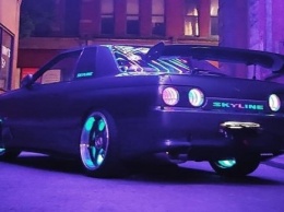 Nissan Skyline превратили в диско-шар с «бесконечными» фонарями
