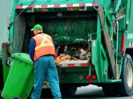 ''Воруют по 42 млн ежегодно'': подсчитано, сколько зарабатывают чиновники на мусоре в Черкассах