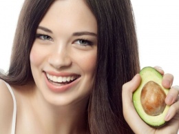 Терапевт рассказала, почему зимой нужно есть авокадо, чтобы сохранить кожу здоровой и красивой