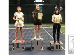 Криворожская теннисистка победила на Всеукраинском турнире среди юниоров