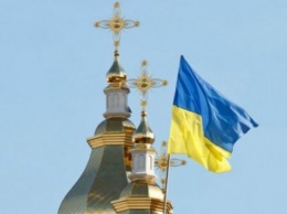 В Киеве появились две новые общины Православной церкви Украины