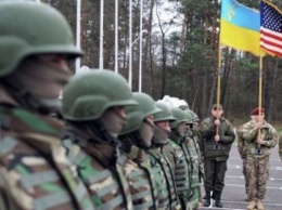 ''Перебросили оружие в Украину'': в РФ заявили о подготовке США к вторжению