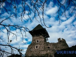 На Закарпатье завершили первый этап реставрации Невицкого замка