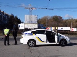 Водители в экстазе: полицейских оставят без "хлебного" штрафа