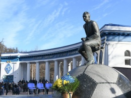 В Киеве почтили память Валерия Лобановского, ему сегодня бы исполнился 81 год