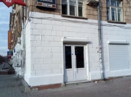 Горе-арендаторы из Запорожья, побелившие архитектурную памятку, получили штрафные санкции (ФОТО)