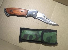 В Крыму турист из Воронежа изрезал ножом парня с девушкой
