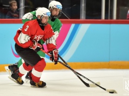 Украинские хоккеисты завоевали золото и серебро юношеской Олимпиады