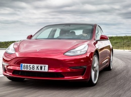 Tesla Model 3 вошел в тройку самых популярных автомобилей в Европе