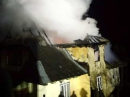 На Прикарпатье горел жилой дом, есть пострадавшие