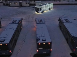 ГИБДД возмутил «новогодний тюнинг» столичных электробусов