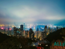Экономика Гонконга снизилась впервые за десятилетие