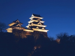 Японские замки предложат туристам ночлег
