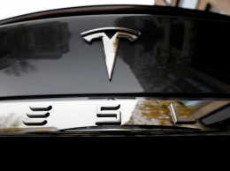 Tesla обновлением прошивки увеличит запас хода Model S и Model X