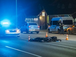 Пьяный полицейский врезался на авто в пешеходов в Броварах
