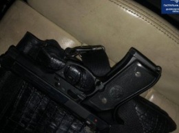 В Днепре Audi во время погони с полицией влетела в пешеходов: пострадал ребенок, есть погибшие