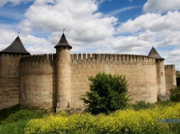 На противоаварийные работы в Хотинской крепости выделили 8,5 миллиона гривень