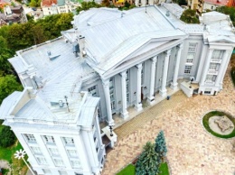 Экспонаты музея истории Украины "заговорят" QR-кодами