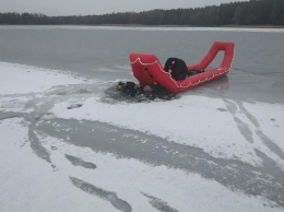 На Харьковщине провалились под лед и утонули двое рыбаков