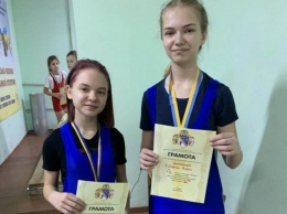 Юные атлеты из Кривого Рога завоевали медали на чемпионате Днепропетровской области