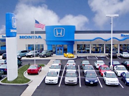 Дилер Honda отдаст 900 долларов за просмотр всех «Форсажей» за раз